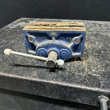 Record No.50 Vice. Joiners, Carpenters Woodworking  Vice Old Tool Ref Chap