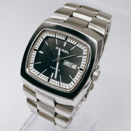 Working diesel watch square - working,