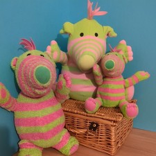 Fimbles Fimbling Feeling Baby Pom Talking Singing Light Up Hands &2 other Poms