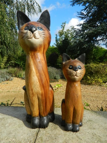 Wooden cat carving sitting - cat,