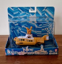 Vintage 2008 Corgi Classics The Beatles Yellow Submarine Diecast Model NEW