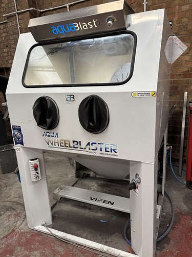 Used vixen aqua wheelblaster - used,