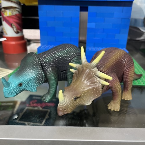 Dino riders action - -,