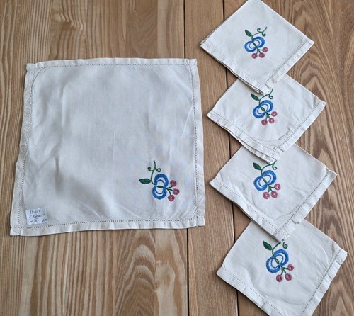 Vintage cream embroidered - x5,