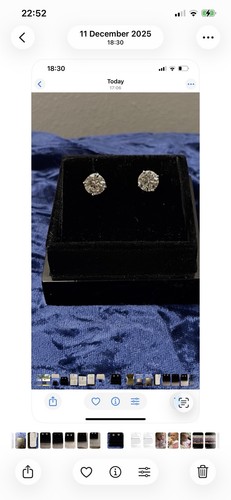 Diamond stud - diamond,