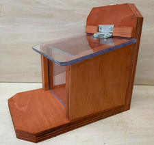Squirrel Feeder with clear