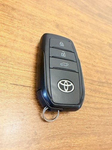 Genuine toyota smart key fob - smart,