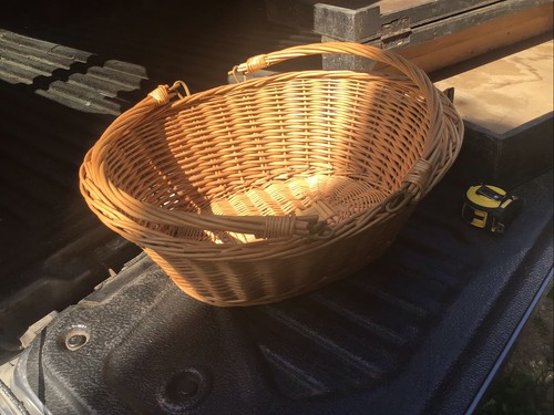 Oval wicker shopping basket - wicker,