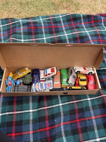 Mixed diecast car - mixed, 1:64