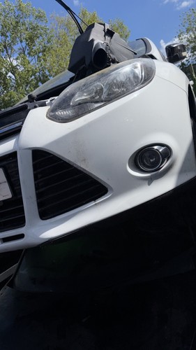 Headlight ford focus mk3 zetec - ford,