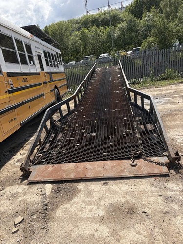 Container loading ramp - container,