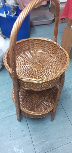 Vintage tier wicker basket - 2-tier,