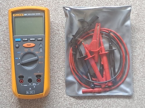 Fluke 1507 insulation tester - fluke,