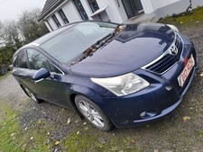 TOYOTA AVENSIS ESTATE TR