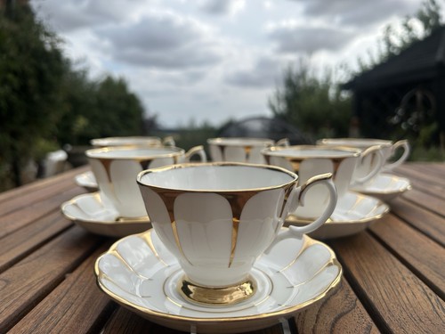 Vintage royal vale daisy - vintage,