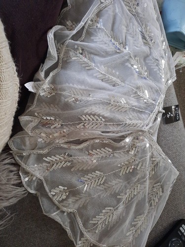 Quiz silver sequin cape size - sequin,