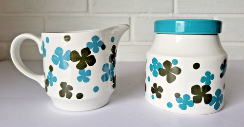 Retro mid century midwinter - century,