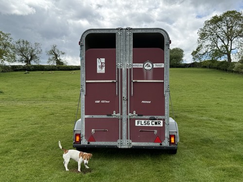 Vans fautras horse trailer - vans,