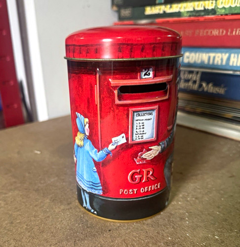 Post office red box - gr,