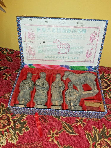 Vintage boxed set replica - vintage,