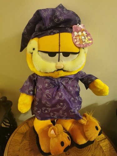 Bedtime garfield mouse - 16",