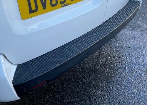 Vauxhall vivaro rear - vauxhall,