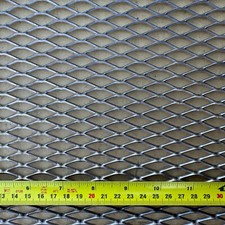 Expanded Metal. 30mm x 10mm x 1.50mm RAISED MILD STEEL - 300mm x 300mm