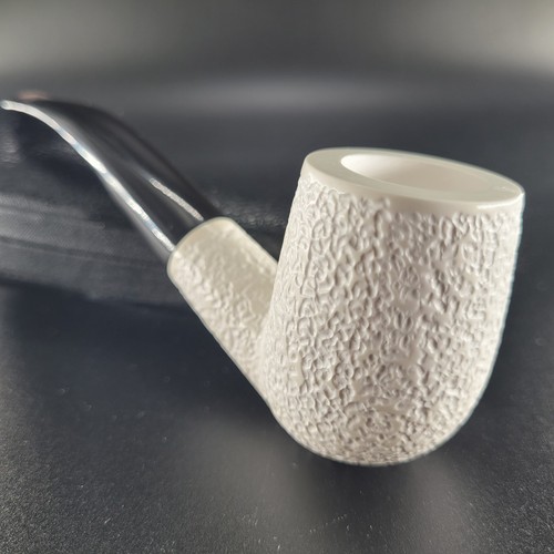 Rustic half bend billiard