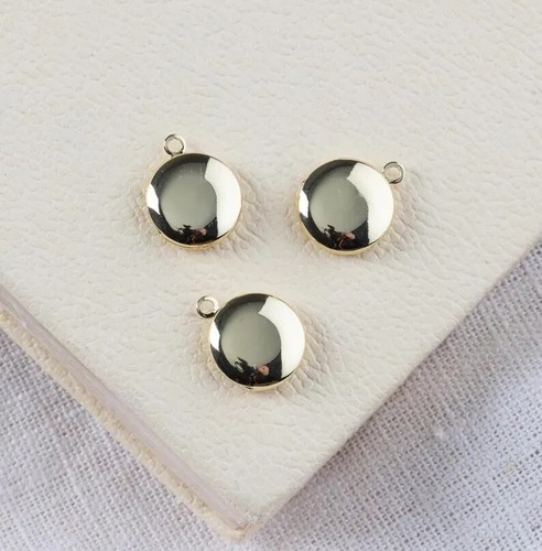 Gold mini round photo locket - photo,