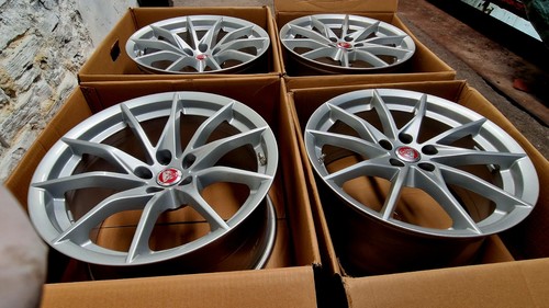 Jaguar type genuine - 18",