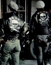 SUPER RARE  TRIUMPH " LEGENDS