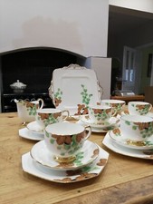 Elegant Paragon Art Deco tea