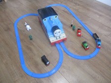 tomy trackmaster thomas the