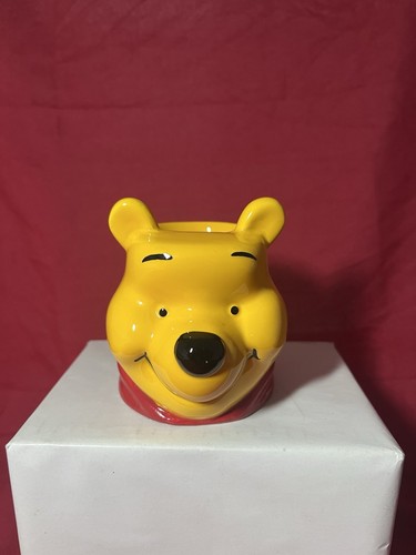 Disney winnie the pooh - winnie, ceramic