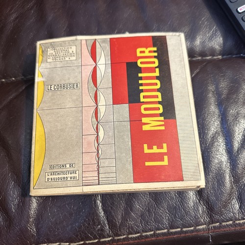 Modulor le corbusier - le, by