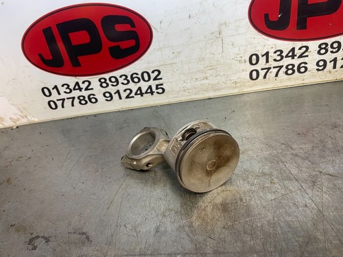 Piston with con rod robin - con, x