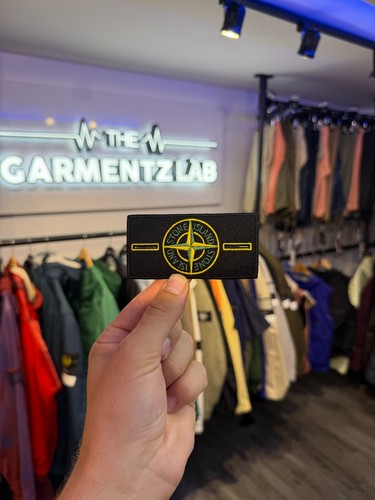Stone island authentic new - stone,