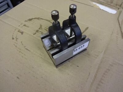 Vee blocks pair off x - vee, 2