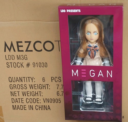 Living dead dolls presents - living,