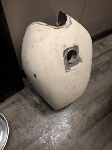 Kawasaki kz750 ltd tank s - tank, it's
