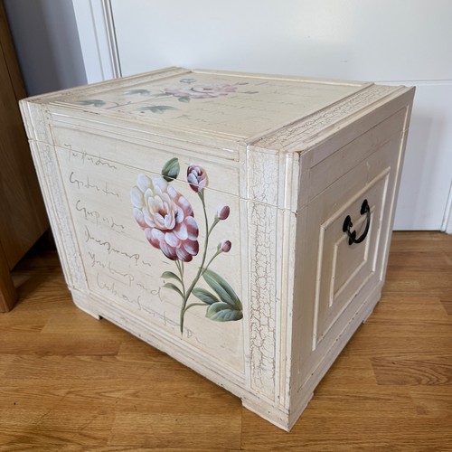 Vintage style wooden - style, blanket