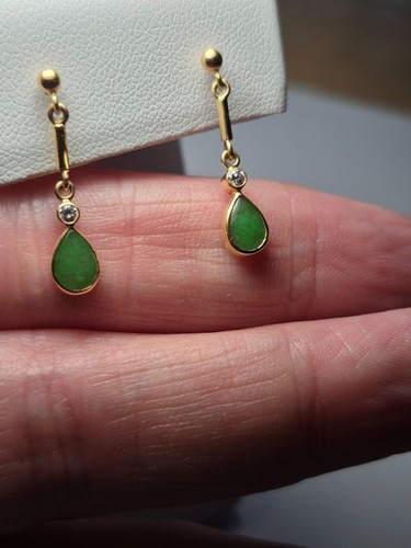18ct gold jade diamond - &,