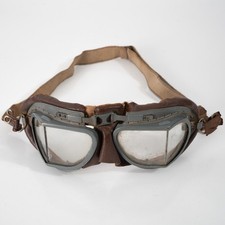 Vintage WW2 RAF MK VIII Flying