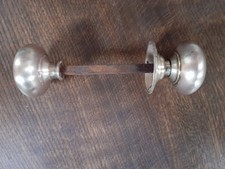 RECLAIMED BRASS DOOR HANDLES