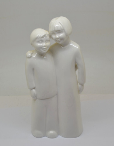 Moments coalport little - moments,