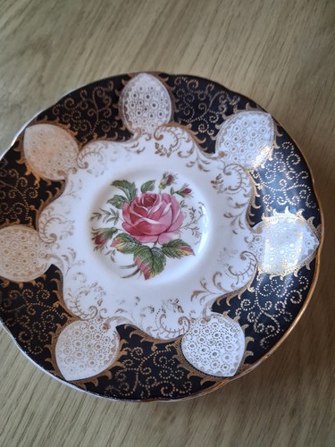 Paragon bone china saucer - bone,