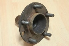REAR HUB + WHEEL NUT STUDS -