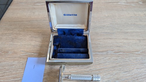 Vintage 1958 gillette - vintage,