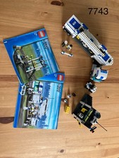 LEGO City 7743 Police Command Center Building Set - Complete With Instructions