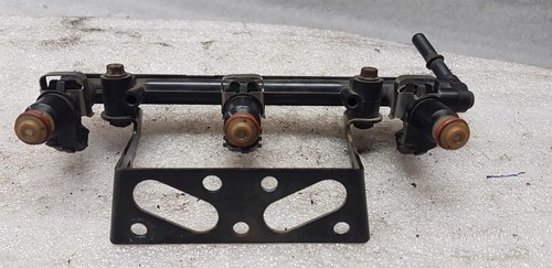 Triumph sprint 1050 fuel - 1050,